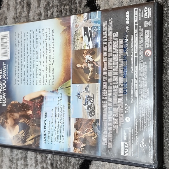 THE HOST SCI-FI ROMANCE THRILLER DVD MOVIE - Picture 5 of 8